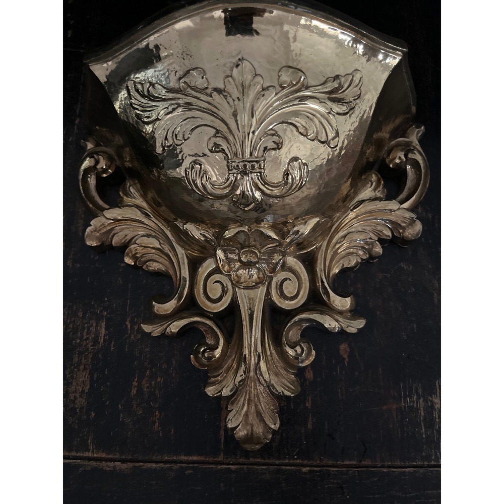 Vintage 1976 Syroco Gold Wall Pocket Planter Fleur De Lis Hollywood Regency 7027